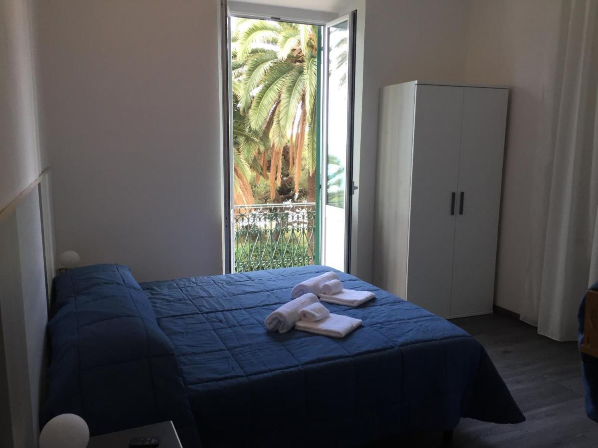 Hotel Mare Inn Finale Ligure Oda fotoğraf